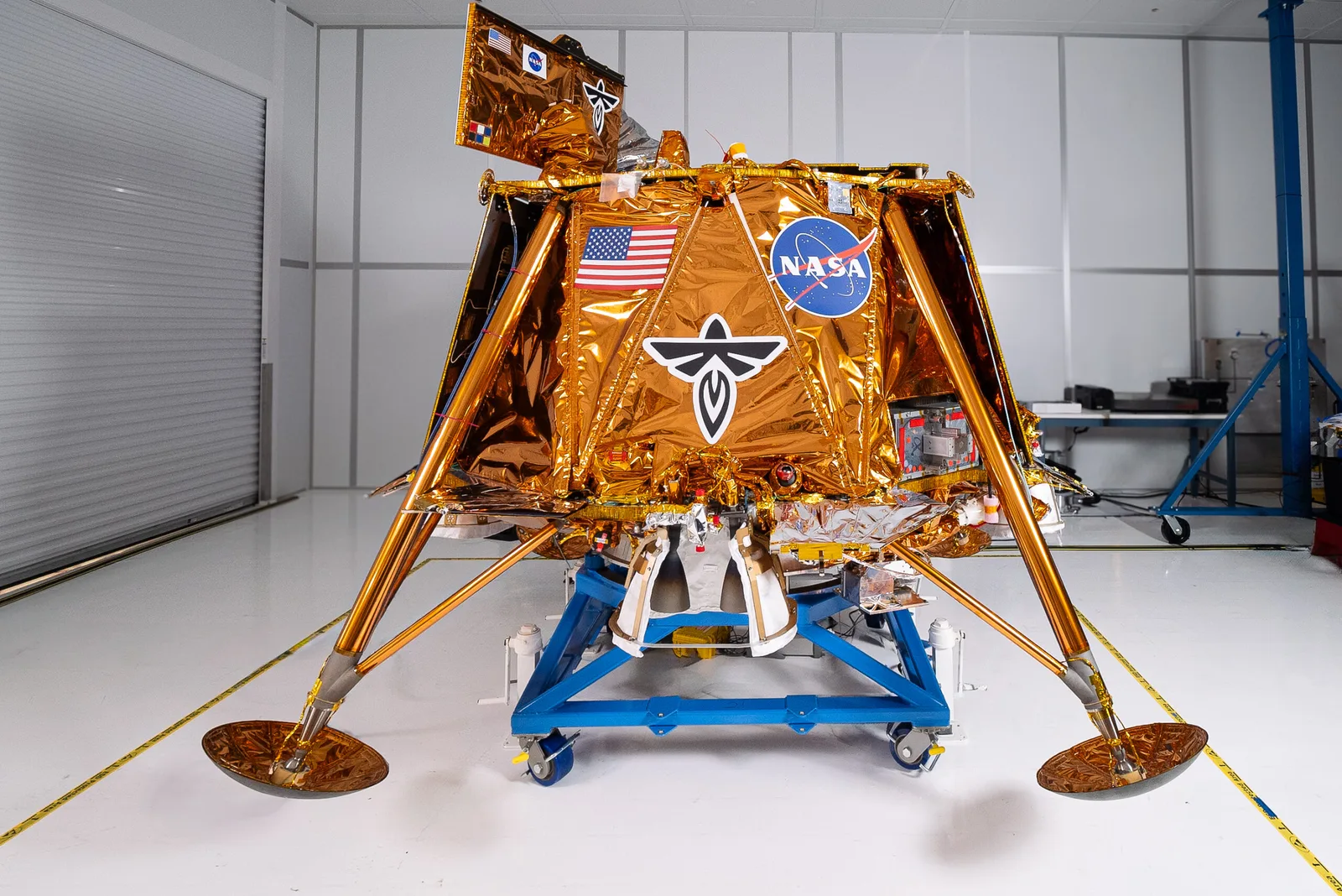 Firefly Blue Ghost Mission 1 lunar lander before launch