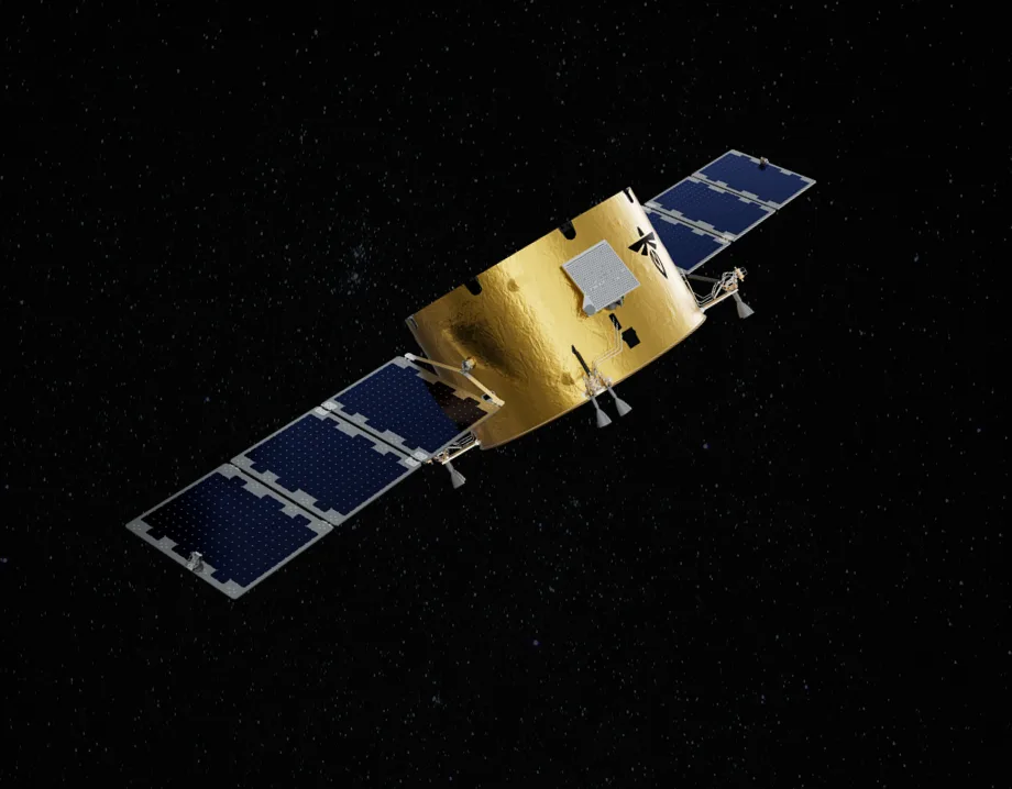 Rendering of Firefly's Elytra Dark orbital vehicle in space